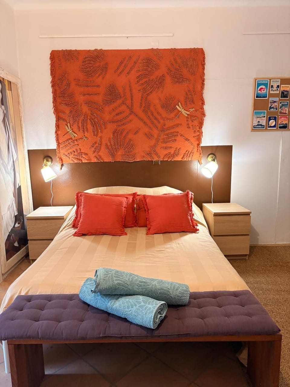 Studio au coeur d'Eygalières avec terrasse privée Apartment in Provence-Alpes-Côte d'Azur