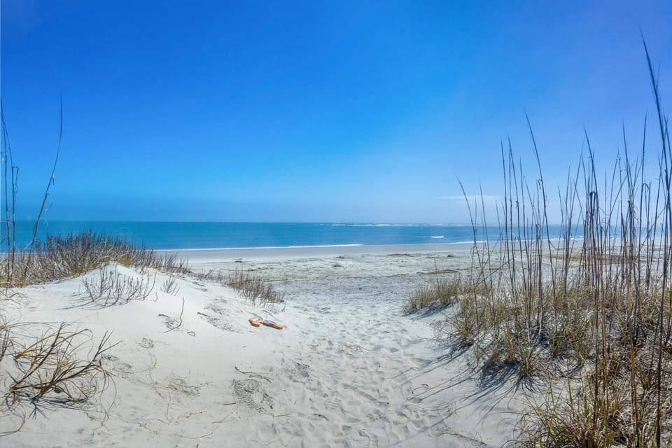 104A Shipwatch House in Wild Dunes