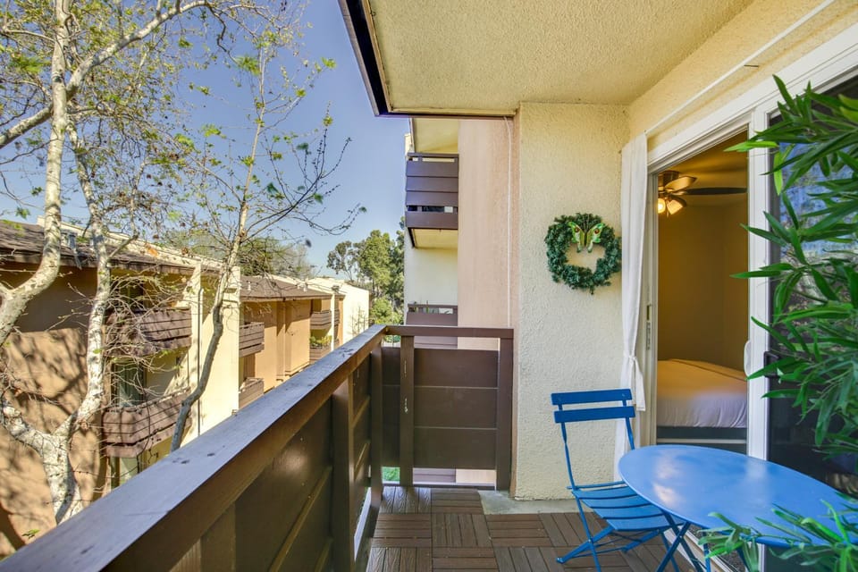 San Diego Studio w/ Pool Access, 5 Mi to Comic-Con Apartment in Point Loma