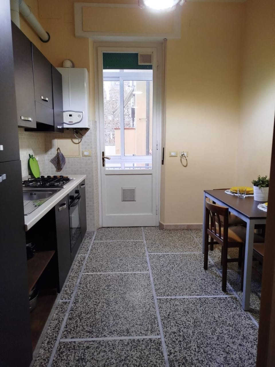 Kitchen or kitchenette
