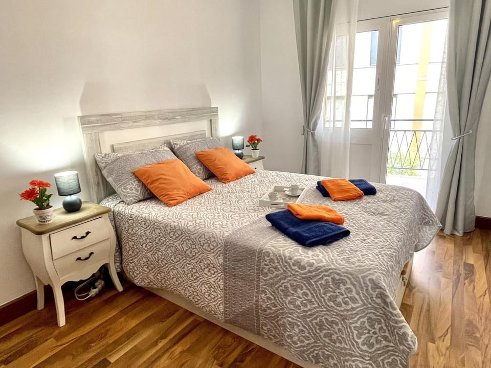 APARTBEACH CYE II VISTAS JARDIN y JUNTO PLAYA Apartment in La Pineda