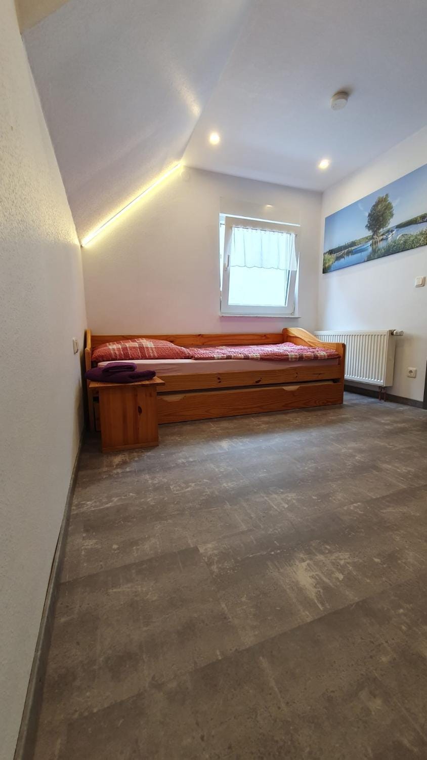 Ferienhaus Sabine - günstig gelegen im Rheingau zwischen Rüdesheim am Rhein und der Loreley Apartment in Hesse