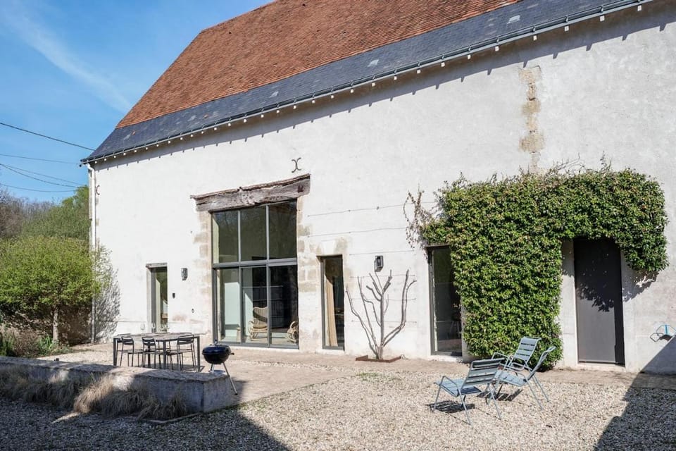 Domaine avec piscine proche Amboise 15 p House in Centre-Val de Loire