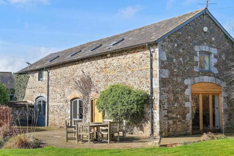 Spacious Farmhouse on the Edge of Dartmoor House in Ashburton