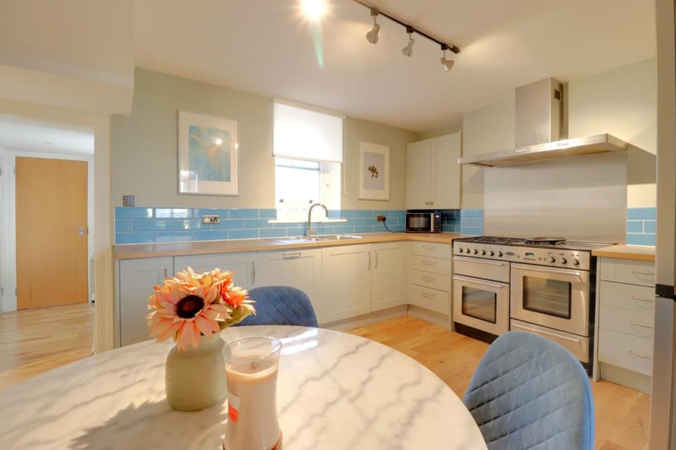 Withbourn Apartment in Hove