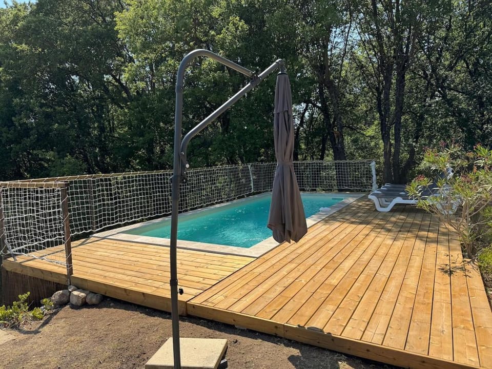 Villa individuelle Luberon, piscine, calme, air conditionné Villa in Bonnieux