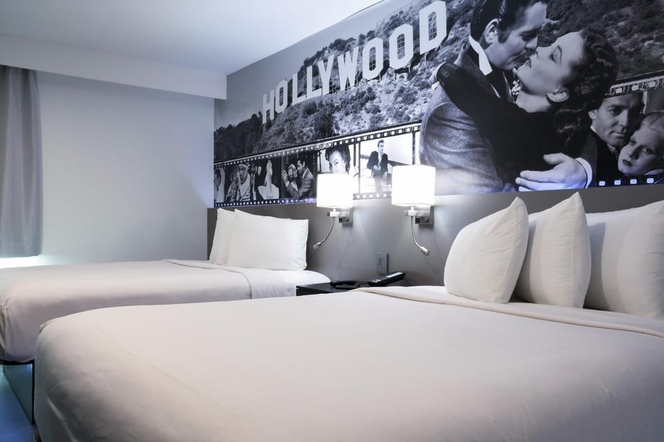 Glen Capri Inn and Suites - Burbank Universal Motel in Burbank