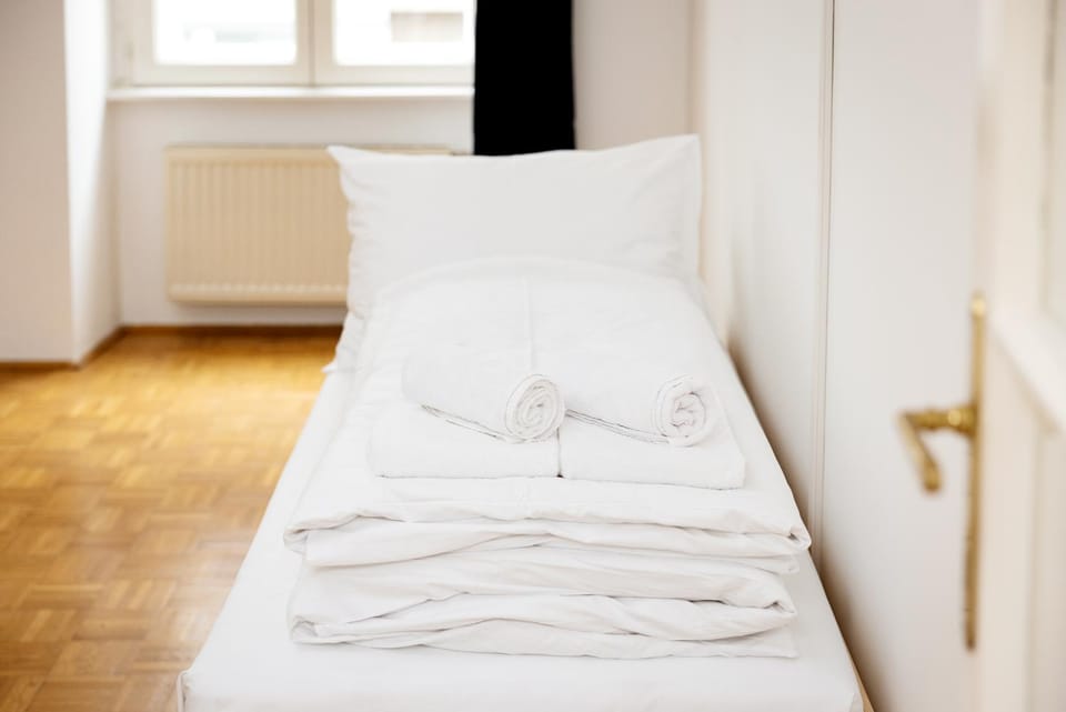Spacious Central Apartment with Free Parking Apartment in Vienna