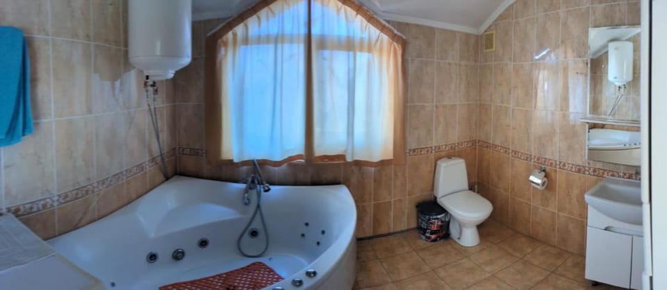Будинок для відпочинку біля моря, Одеса, 10 хв пішки House in Odessa