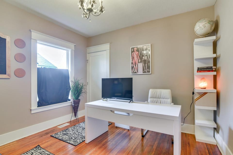 Main Street Retreat! Urban Cottage in Vancouver House in Vancouver