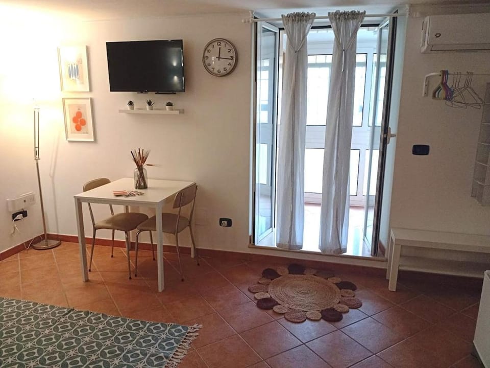 The Roomie, cozy for couples or friends Apartment in Bari