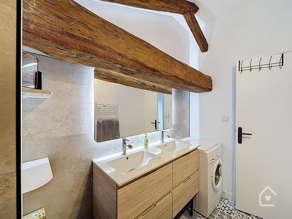 Le Grand Clos - Proche Futuroscope - Garage - Wifi Apartment in Nouvelle-Aquitaine