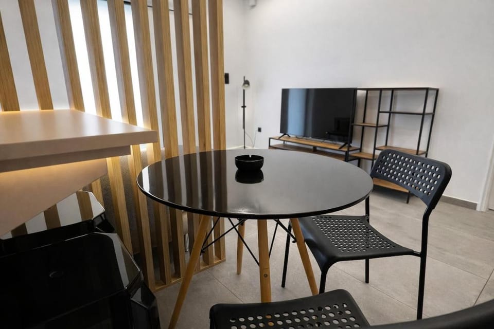 Glyfada Garden Apt with Open Sunset Views by ΜΡS Apartment in South Athens