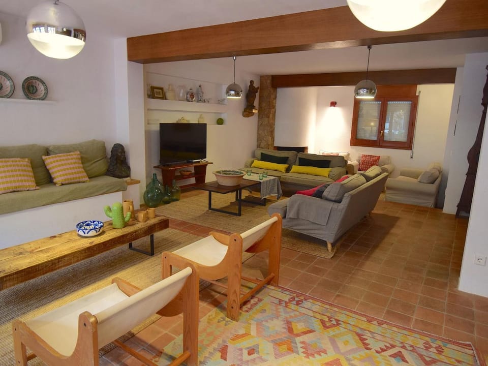 Muga House in Tamariu