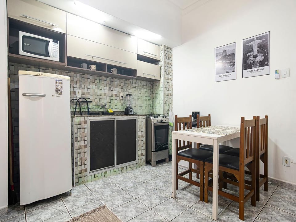 Kitchen or kitchenette, kitchen