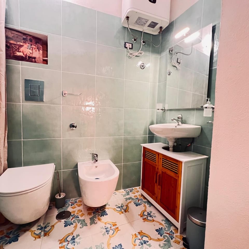 Toilet, Bathroom, bidet