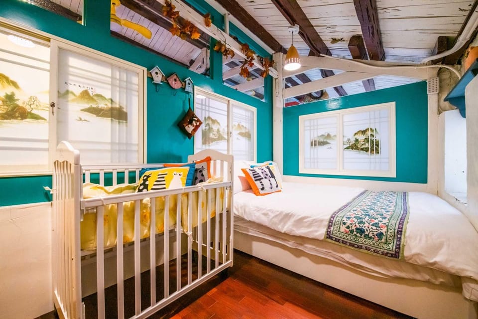 cot, bunk bed