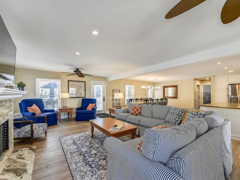 4 Driftwood Lane House in North Forest Beach