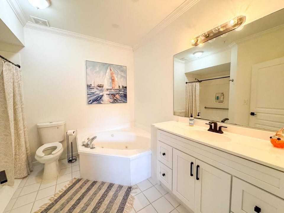 Destin Harbor Escape House in Destin