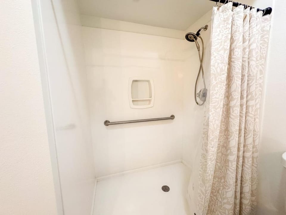 Destin Harbor Escape House in Destin