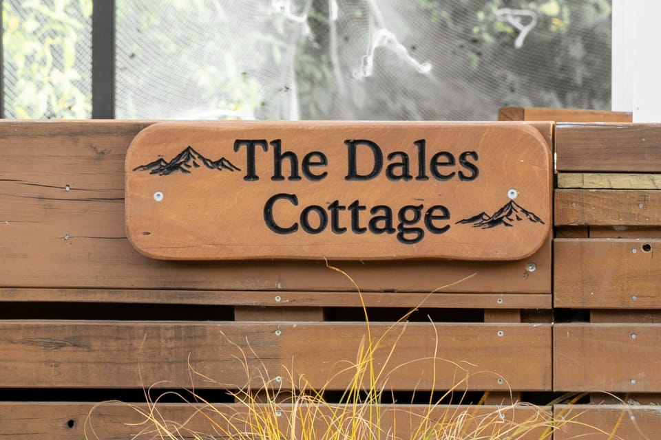 Logo/Certificate/Sign