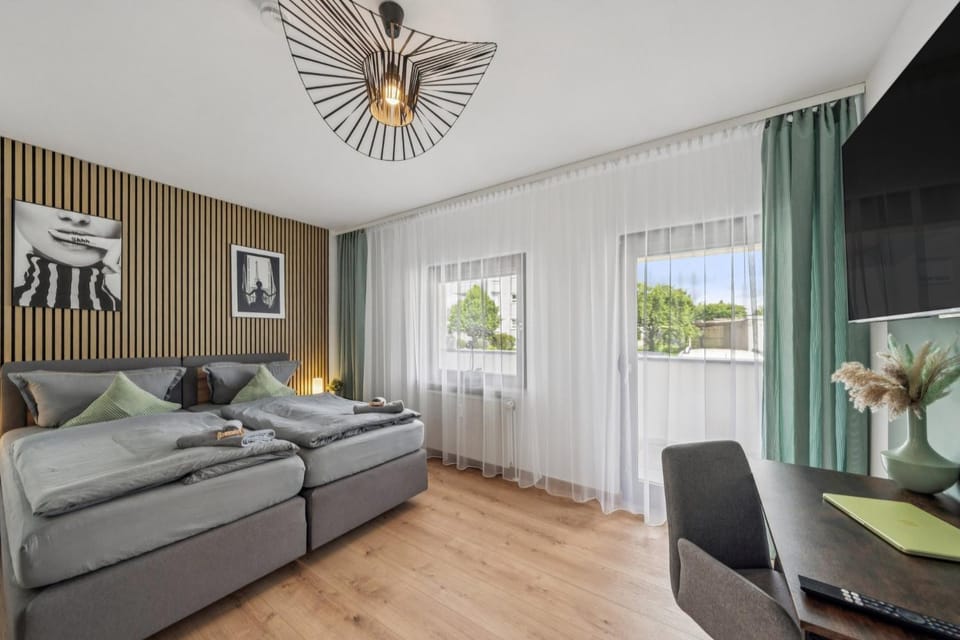 Bed, TV and multimedia, Balcony/Terrace, Balcony/Terrace, Bedroom
