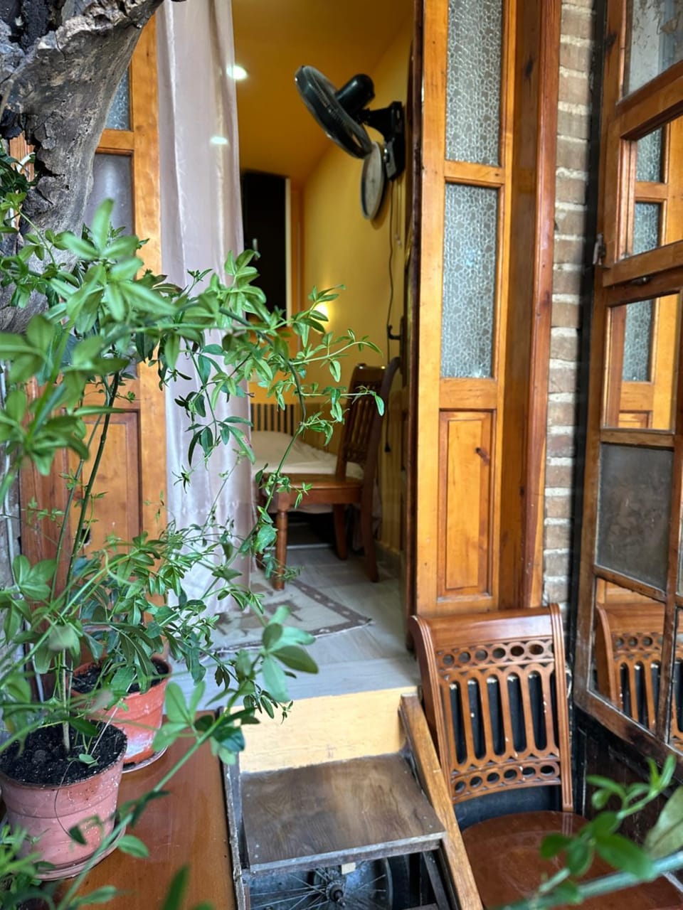 Sleep Wash and Go box Apartment in Tirana