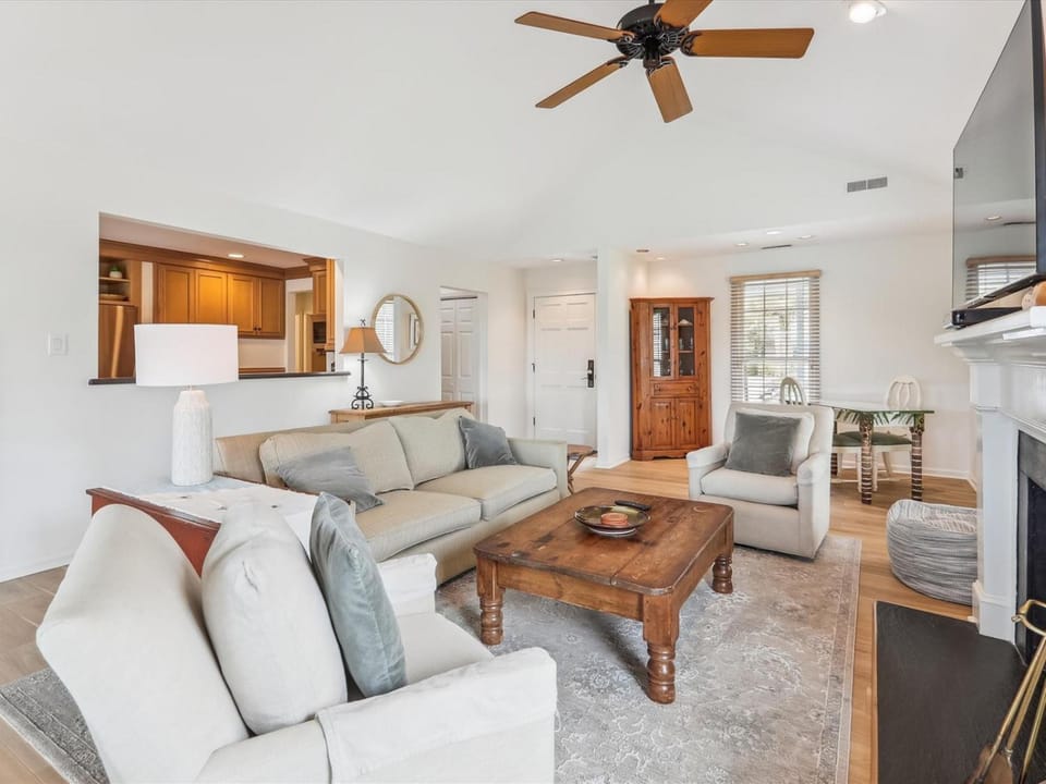 32 Lands End Road House in Hilton Head Island