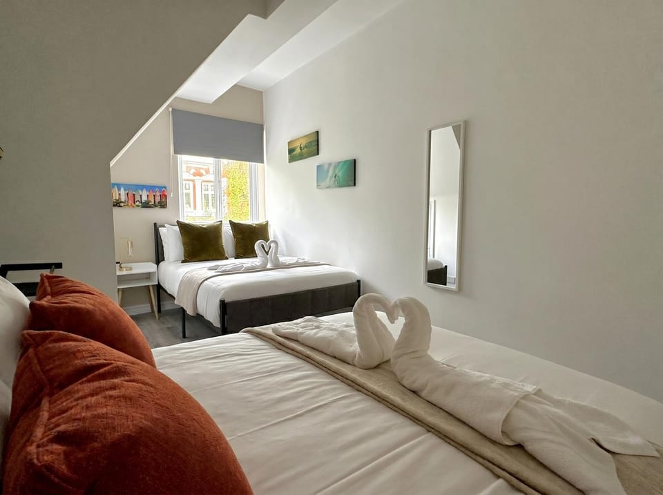 Earl's Court Apartment by PrimeCityHosts Apartment in City of Westminster