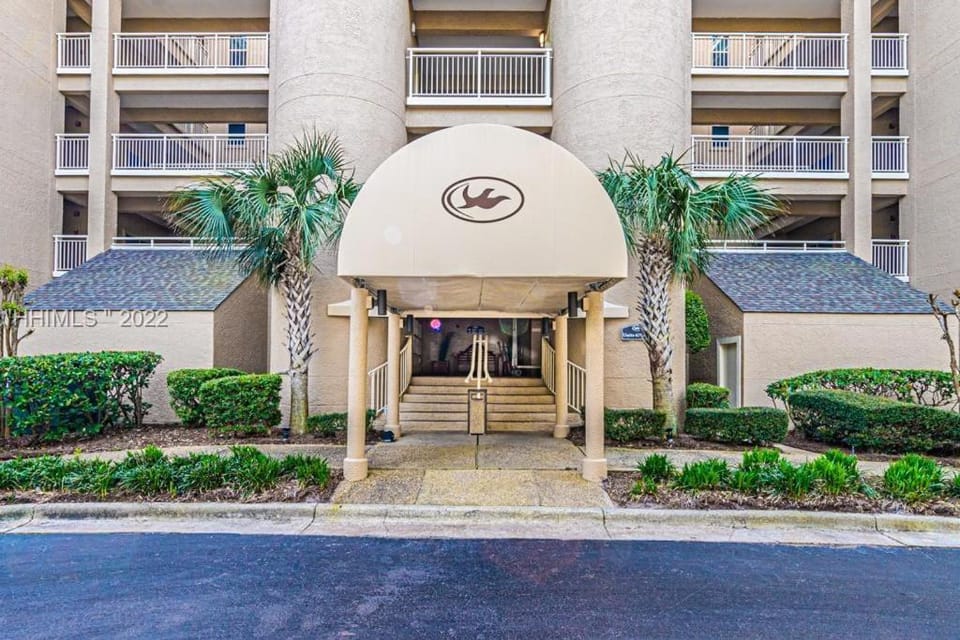 467 Captains Walk House in Hilton Head Island