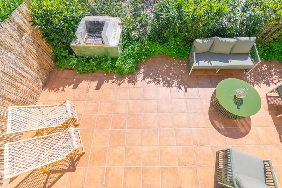 BBQ facilities, Garden