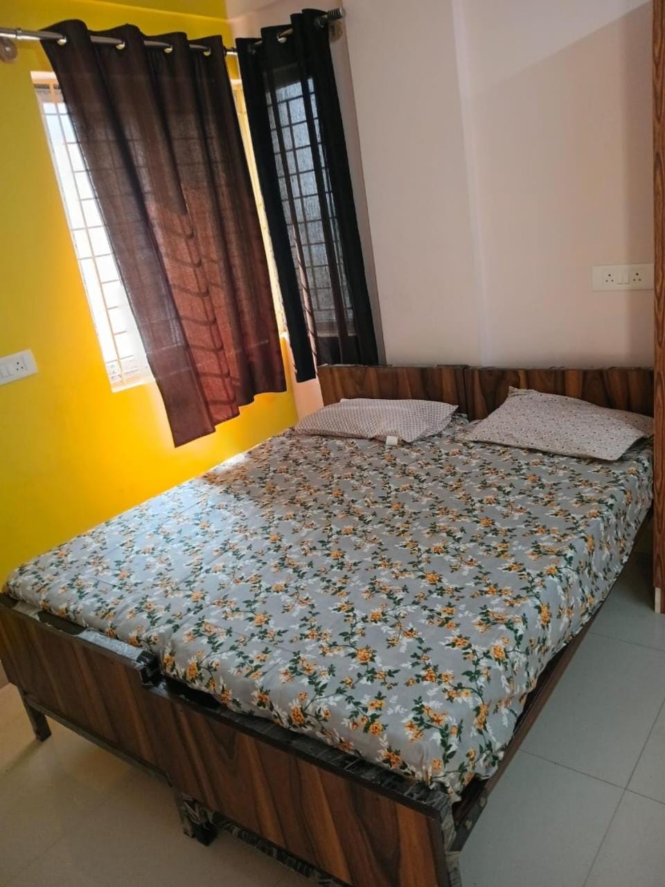 Hotel Rudra Co-Living Hostel in Bengaluru