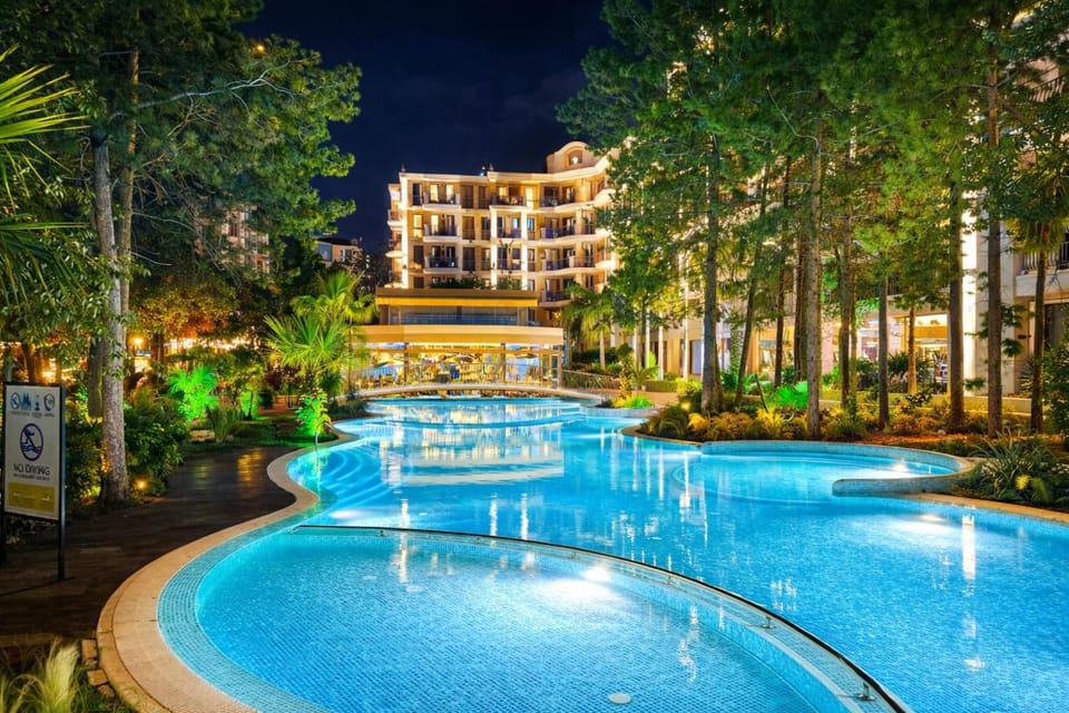 Night, Garden, Swimming pool, Swimming pool