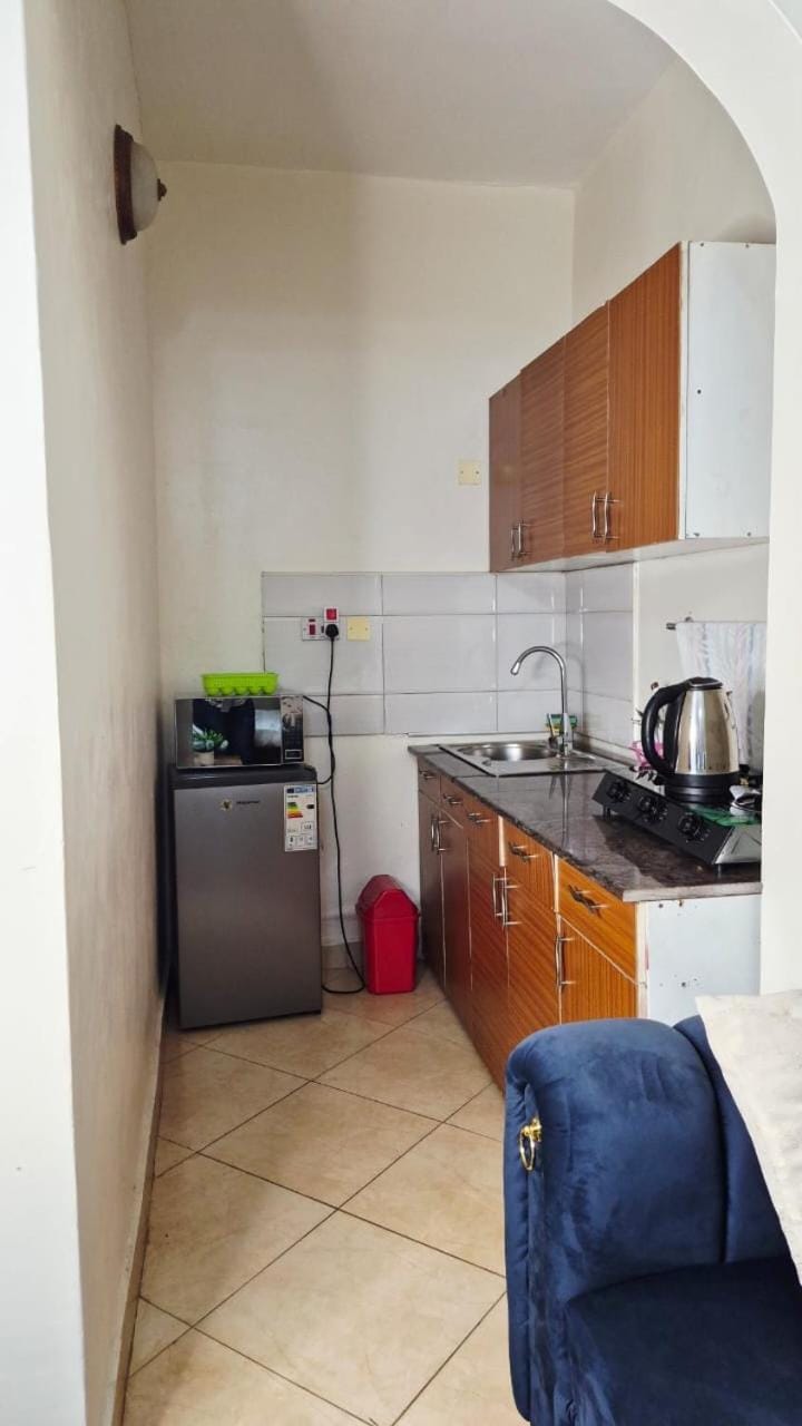 Prossy apart Near UN base and Airport Apartment in Uganda