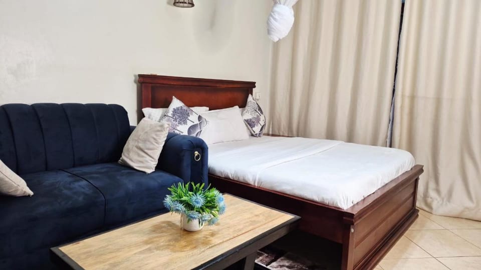Prossy apart Near UN base and Airport Apartment in Uganda