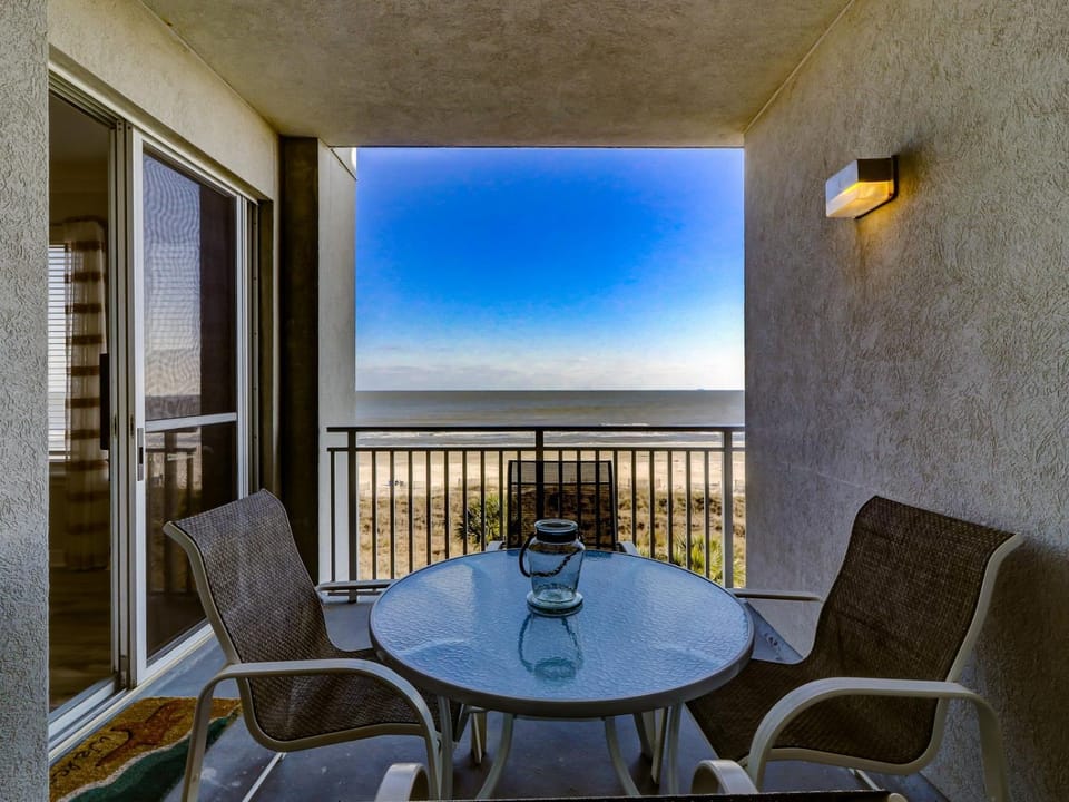 3404 SeaCrest House in North Forest Beach