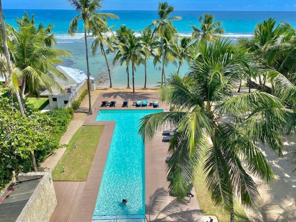 Pool view, Swimming pool