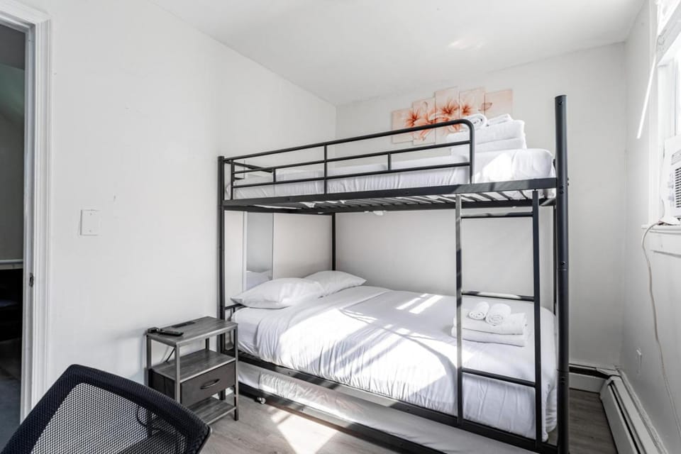 bunk bed