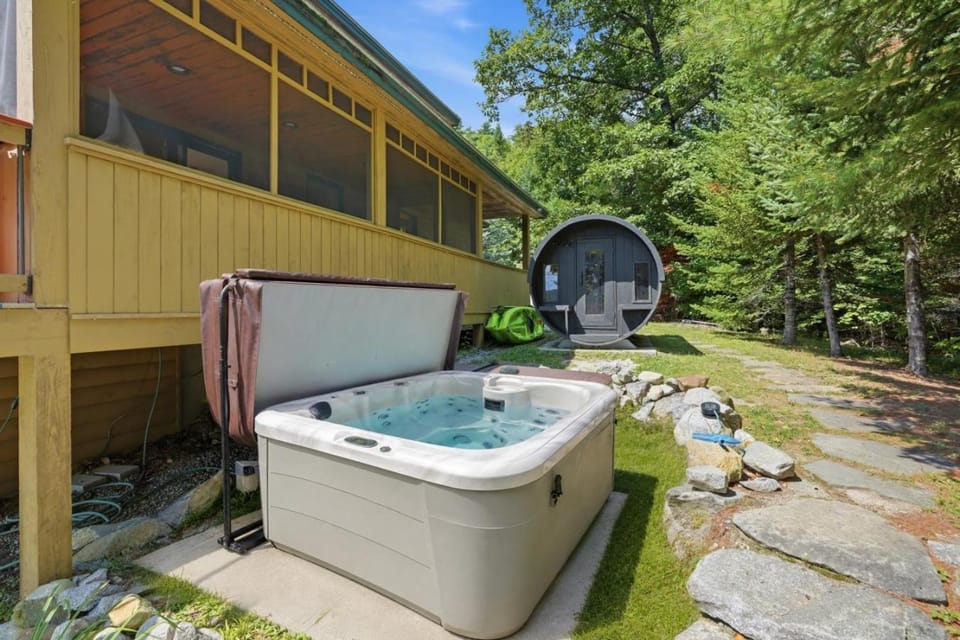 Hot Tub
