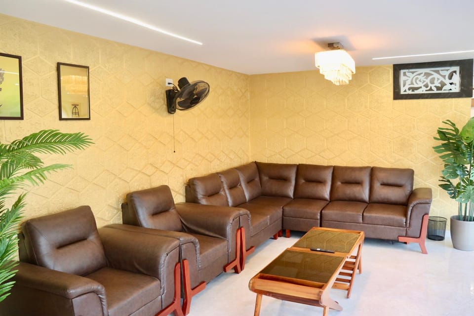 Lobby or reception, Seating area