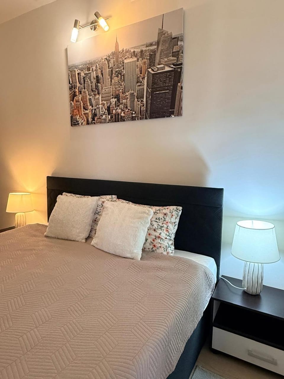 Bed, Bedroom