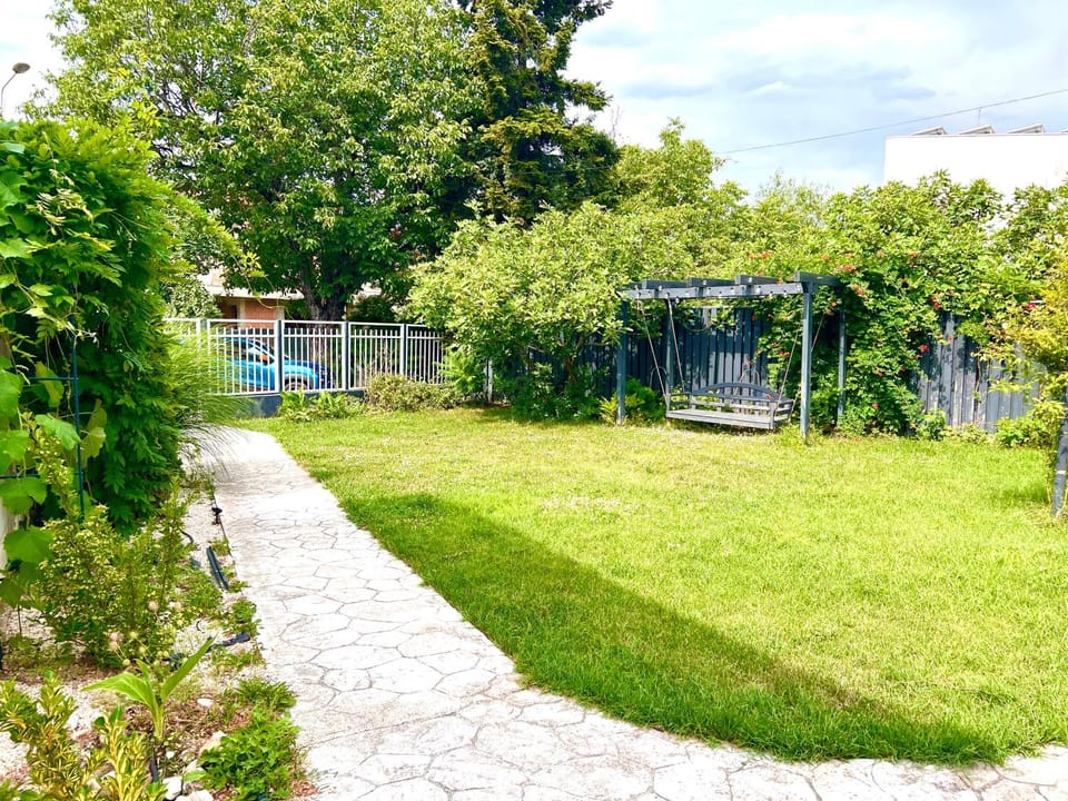 Spring, Day, Natural landscape, Garden, On site, Garden view