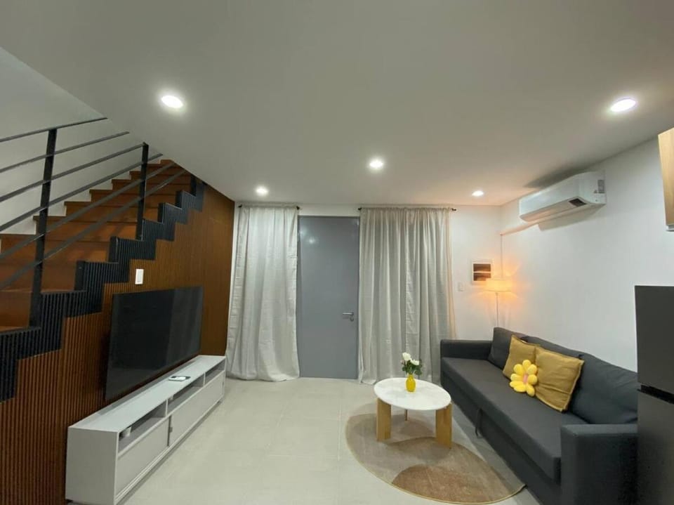 Cozy Haven Batulao House in Nasugbu