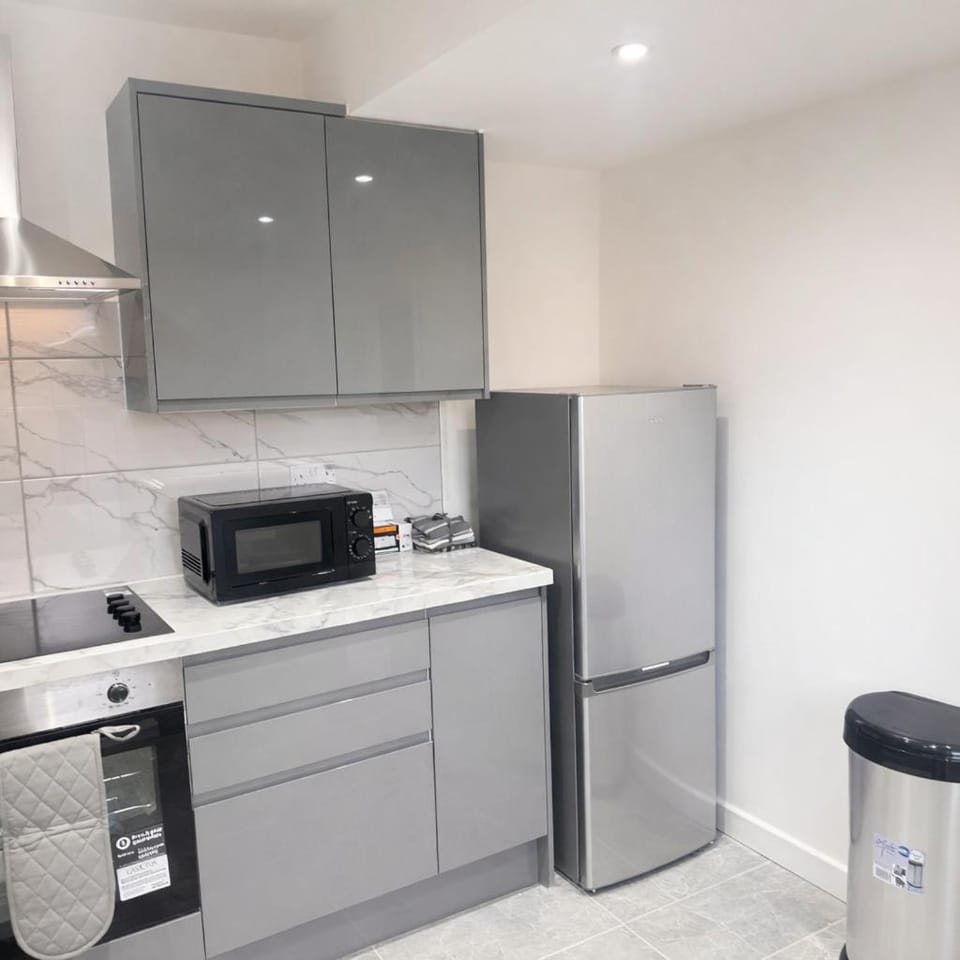 Spacious 2 bedoom house Apartment in Coventry