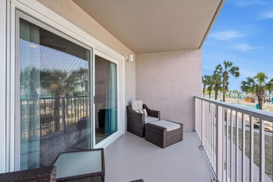 The Summit 206 - Beach-View Condo with Shared Pool House in Panama City Beach