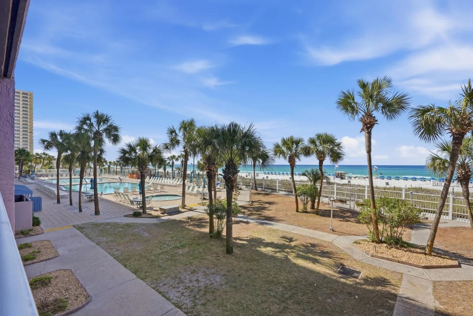 The Summit 206 - Beach-View Condo with Shared Pool House in Panama City Beach