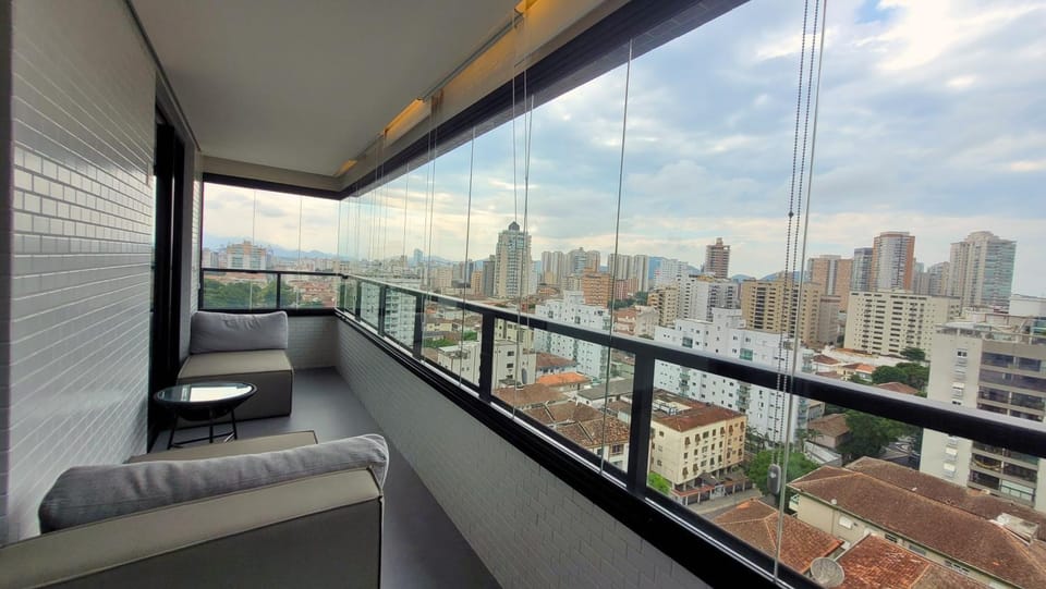 Balcony/Terrace, City view