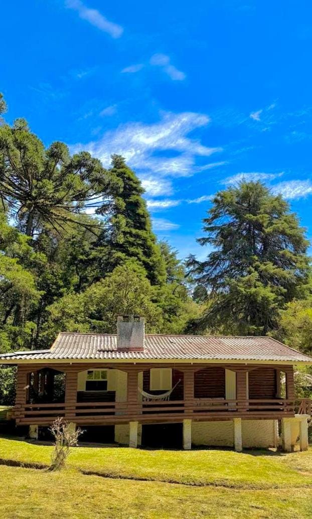 Cabana do Vale Encantado House in State of São Paulo