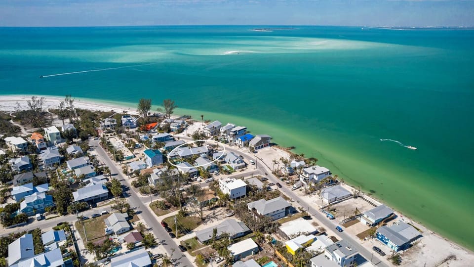 Dolce Vita - Amazing Rooftop Experience, Views, Pool, Spa by Anna Maria Life Vacation Rentals House in Anna Maria Island