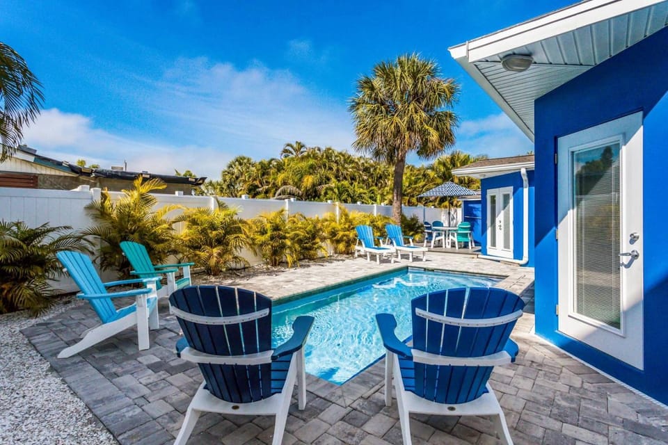 Hav'Anna Holiday by Anna Maria Life Vacation Rentals House in Holmes Beach